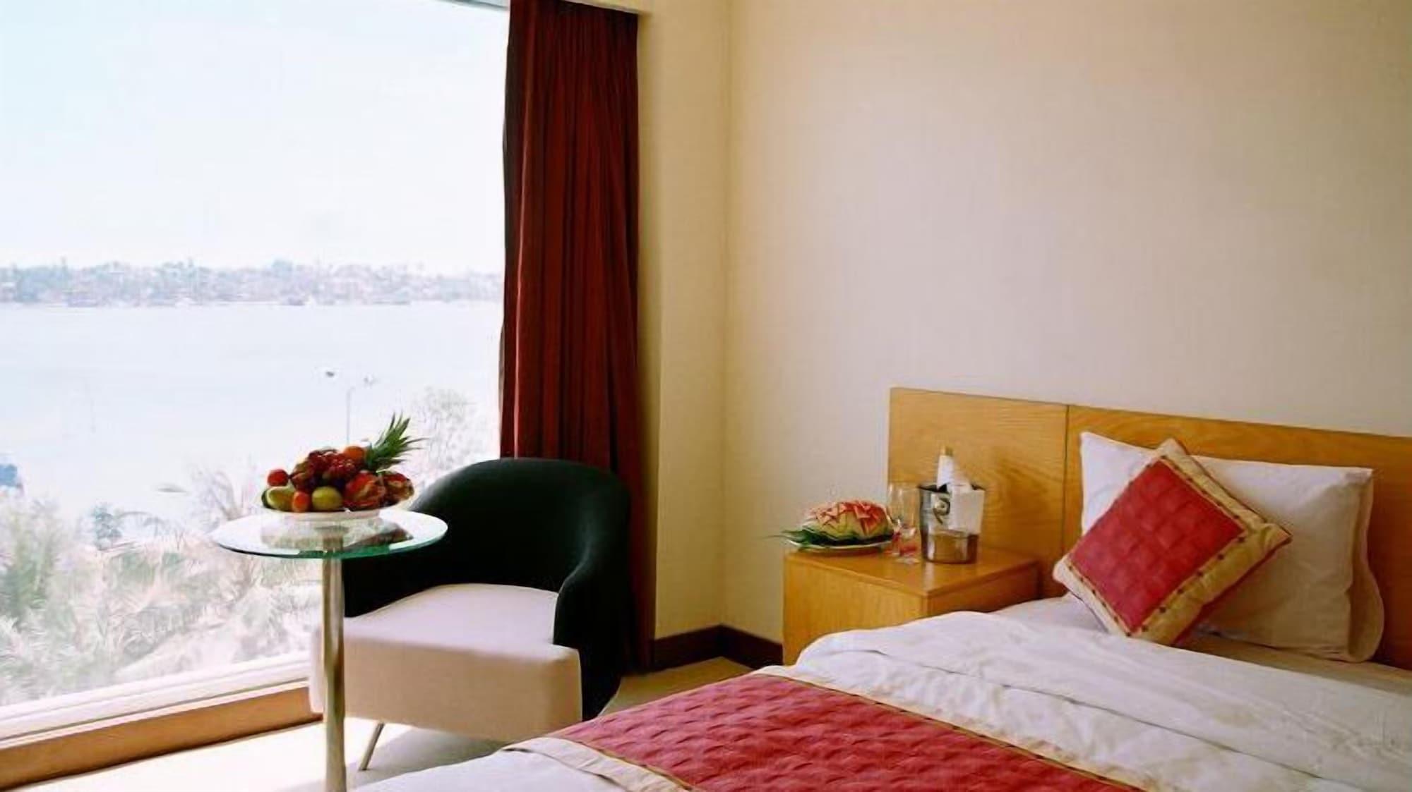 Sai Gon Quang Binh Hotel Dong Hoi Exteriör bild