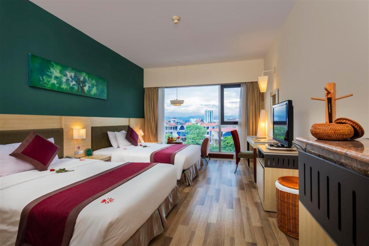 Sai Gon Quang Binh Hotel Dong Hoi Exteriör bild